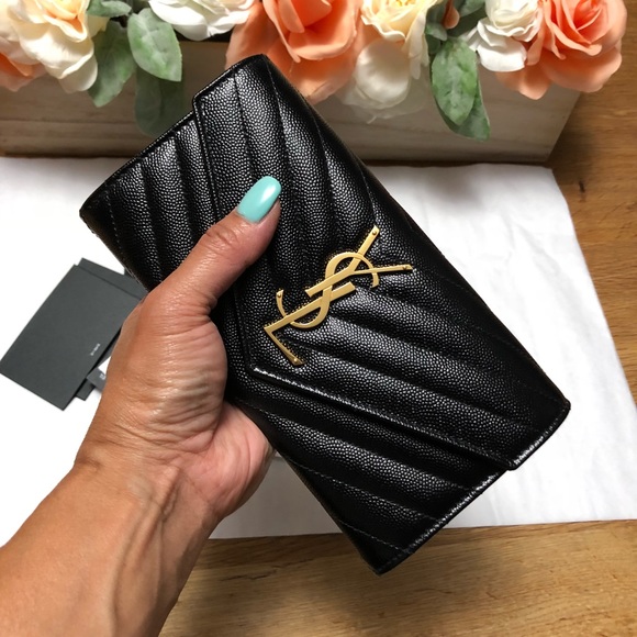 Sold ✅✅✅Saturday sale 💰Authentic ysl mono wallet - Picture 4 of 7